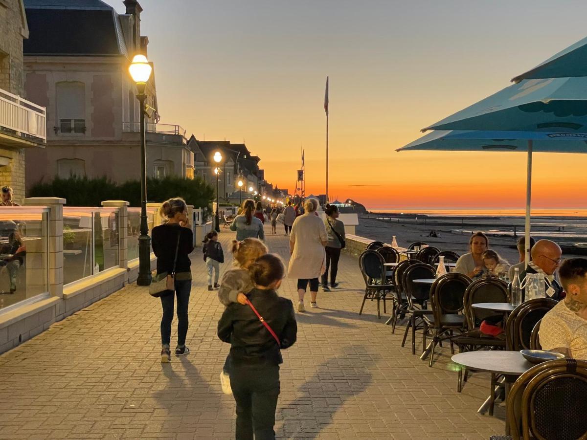 Le Clos Normand Saint-Aubin-Sur-Mer  Exterior foto