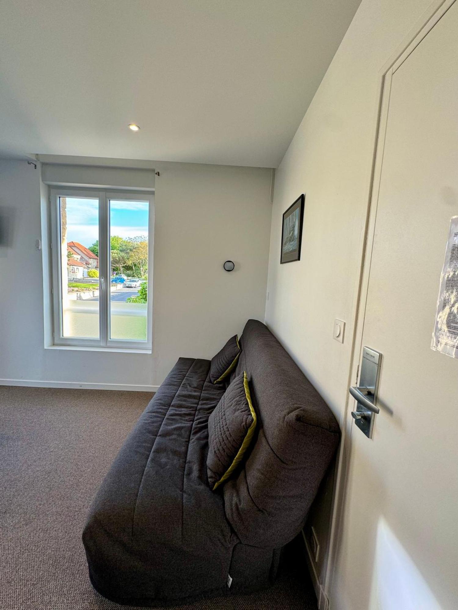 Le Clos Normand Saint-Aubin-Sur-Mer  Exterior foto