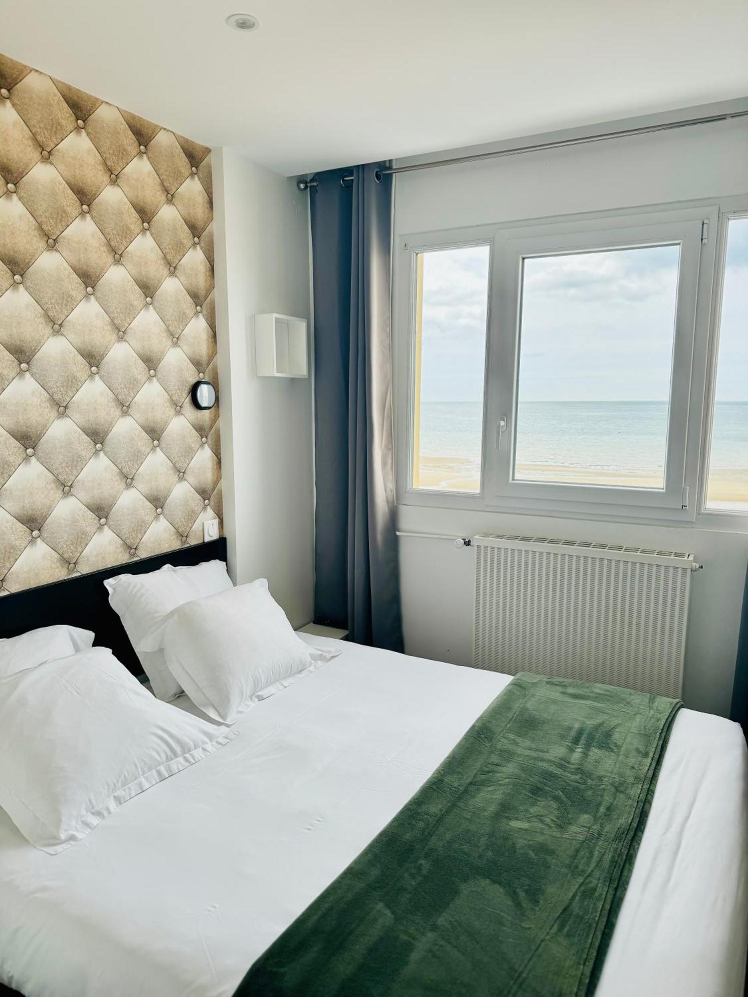 Le Clos Normand Saint-Aubin-Sur-Mer  Exterior foto