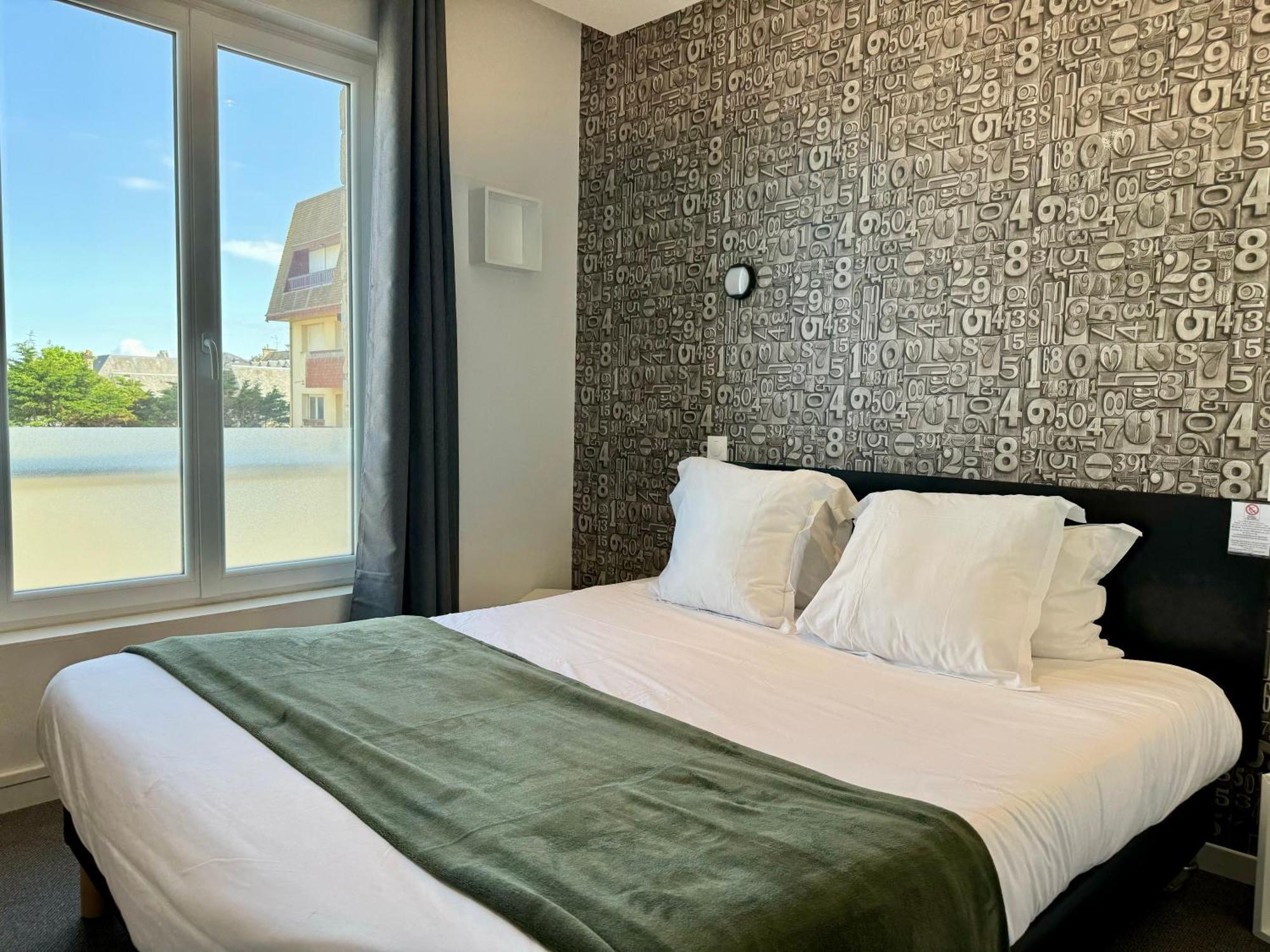 Le Clos Normand Saint-Aubin-Sur-Mer  Exterior foto