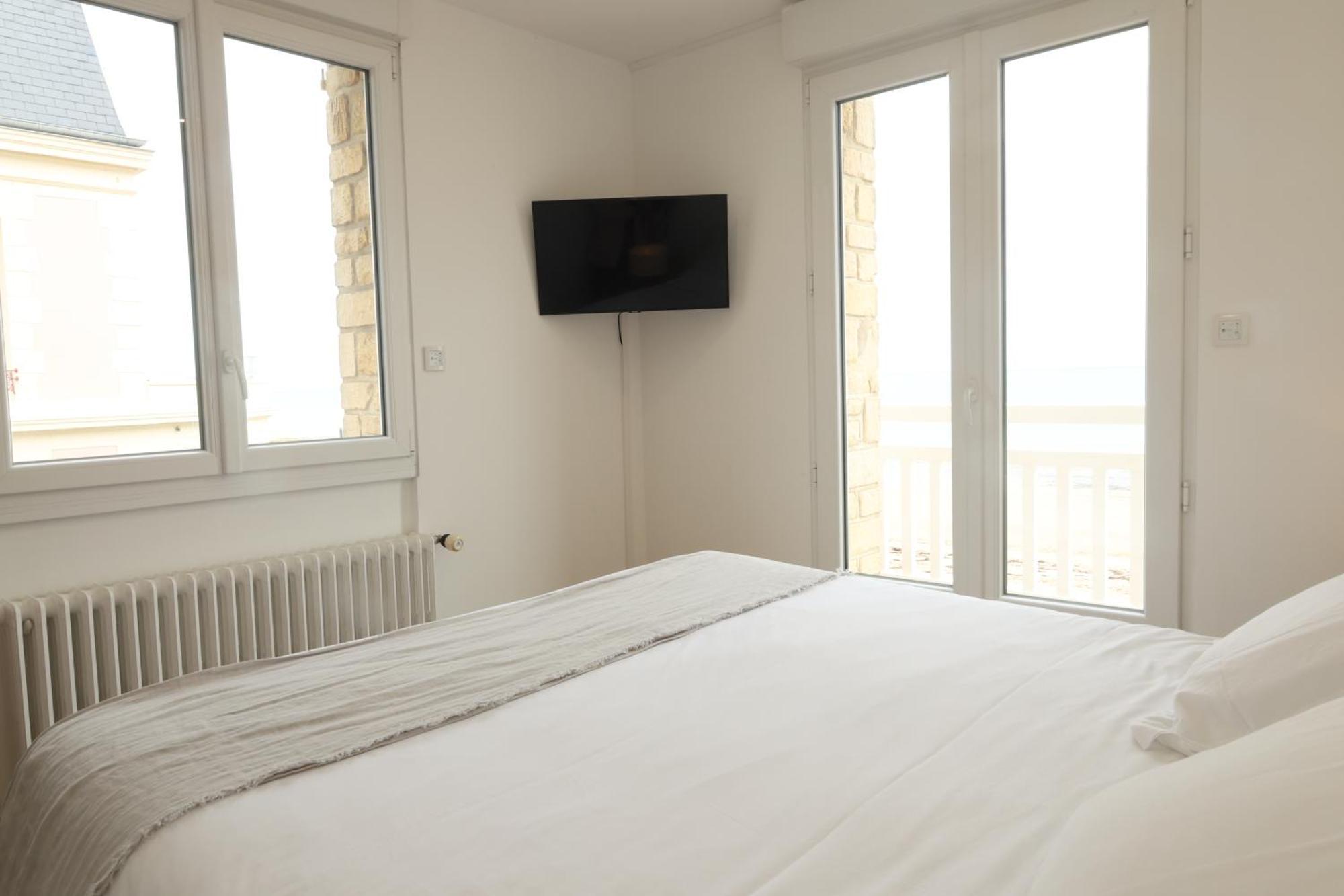 Le Clos Normand Saint-Aubin-Sur-Mer  Exterior foto